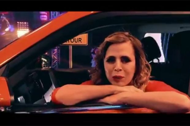 &Aacute;gatha Ruiz de la Prada haciendo su reto en 'El desaf&iacute;o'./Antena 3