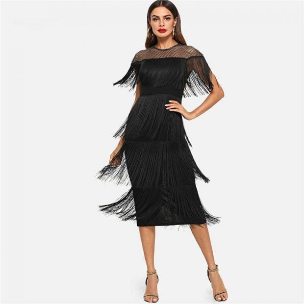 Vestido de flecos