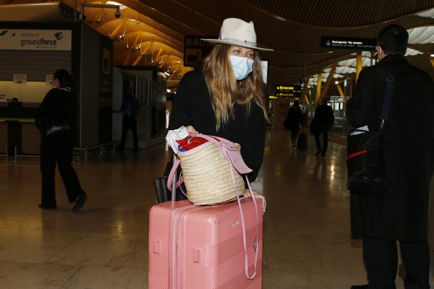 Anita Matamoros en el aeropuerto de Madrid./Gtres
