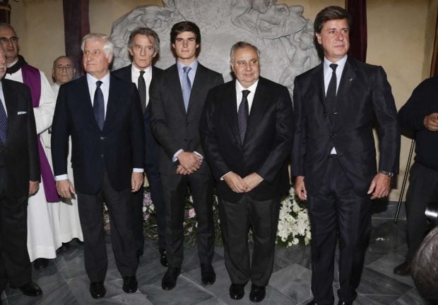 El Duque de Alba Carlos Fitz James Stuart, Alfonso D&iacute;ez, Carlos Fitz James Stuart Sol&iacute;s , Fernando y Cayetano Mart&iacute;nez de Irujo