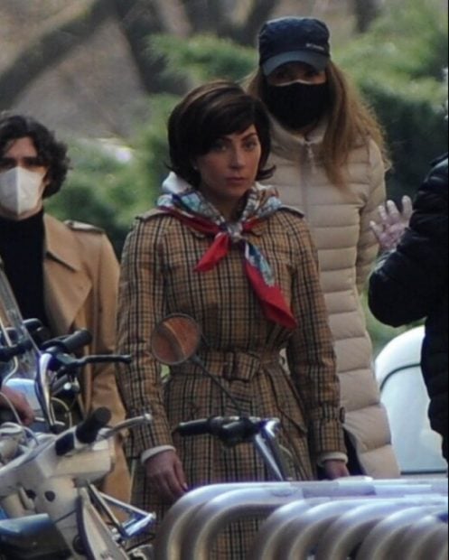 Lady Gaga, en el set de rodaje de 'House Of Gucci' / Gtres