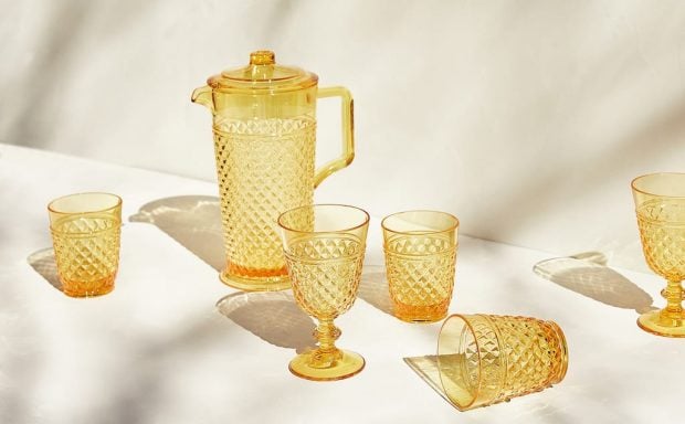 Dale la bienvenida a la primavera con la colecci&oacute;n de picnic de Zara Home