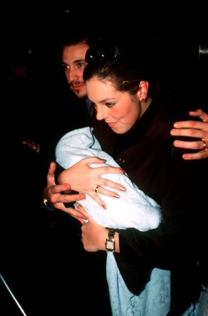 Roc&iacute;o Carrasco, Antonio David Flores