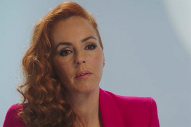 Roc&iacute;o Carrasco en el documental sobre su vida./Telecinco
