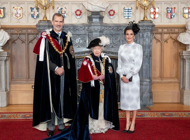 Reyes de Espa&ntilde;a, Isabel II