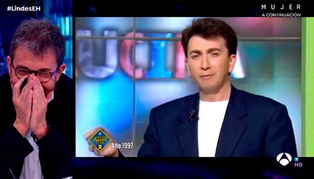 Pablo Motos, desternillado de la risa viendo un v&iacute;deo de su debut en televisi&oacute;n / Atresmedia