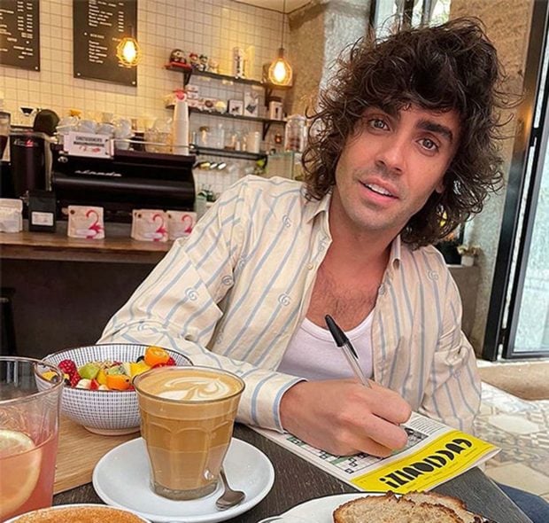 Javier Ambrossi en una imagen de sus redes sociales./Instagram @soyambrossi