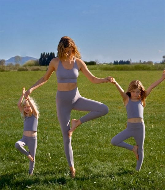 Nueva l&iacute;nea deportiva para ni&ntilde;as de Oysho./Oysho