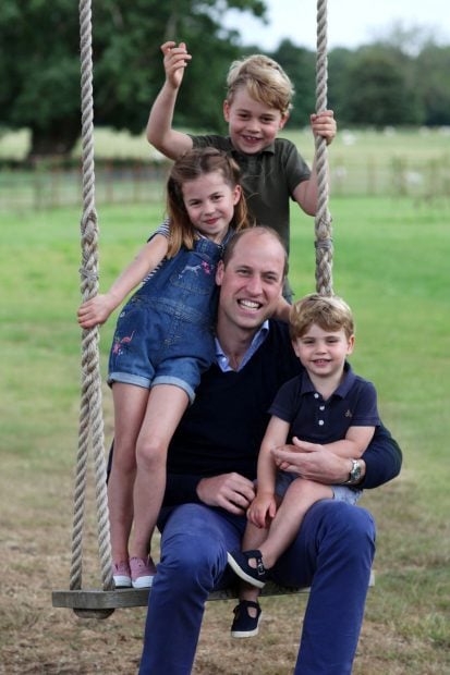 El pr&iacute;ncipe Guillermo, el pr&iacute;ncipe George y la princesa Charlotte/Gtres