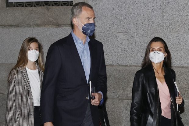 El rey Felipe VI, la reina Letizia y la infanta Sof&iacute;a en Madrid./Gtres