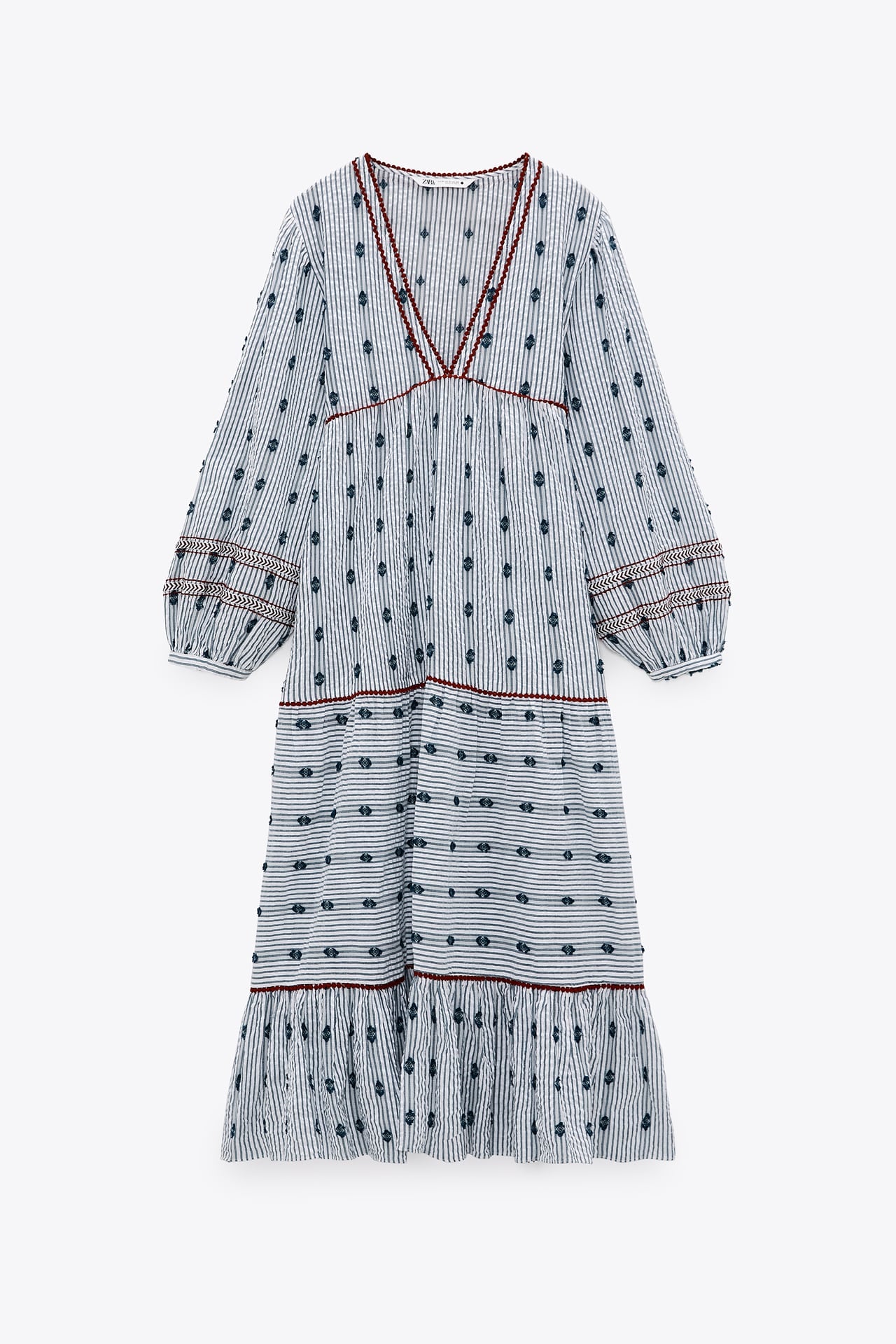 El vestido de Laura Matamoros queda siempre bien y re&uacute;ne las tendencias de la primavera