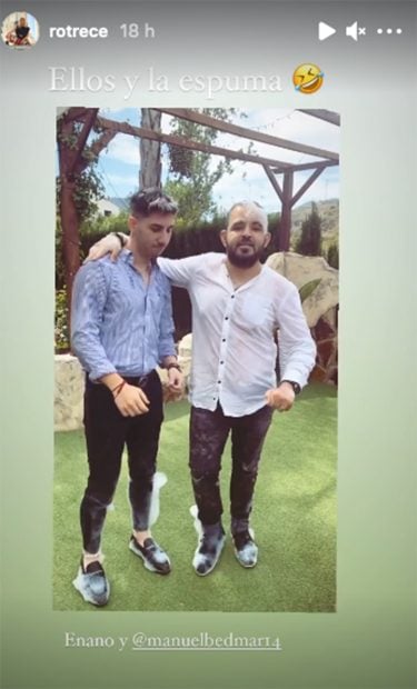 Manuel, pareja de Roc&iacute;o Flores junto a David Flores./Instagram @rotrece