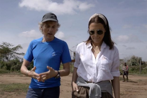 Paula Echevarr&iacute;a ha viajado a Kenia junto a Jes&uacute;s Calleja para grabar el programa 'Planeta Calleja'./Cuatro