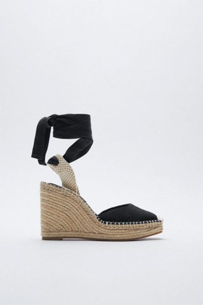 Cu&ntilde;as de esparto de Zara por 29.95 euros./Zara