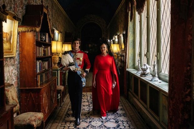 Carlos Fitz-James Stuart y su madre Matilde Sol&iacute;s