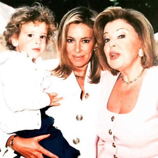 Ana Obreg&oacute;n, su madre Ana Mar&iacute;a Obreg&oacute;n y su hijo &Aacute;lex Lequio
