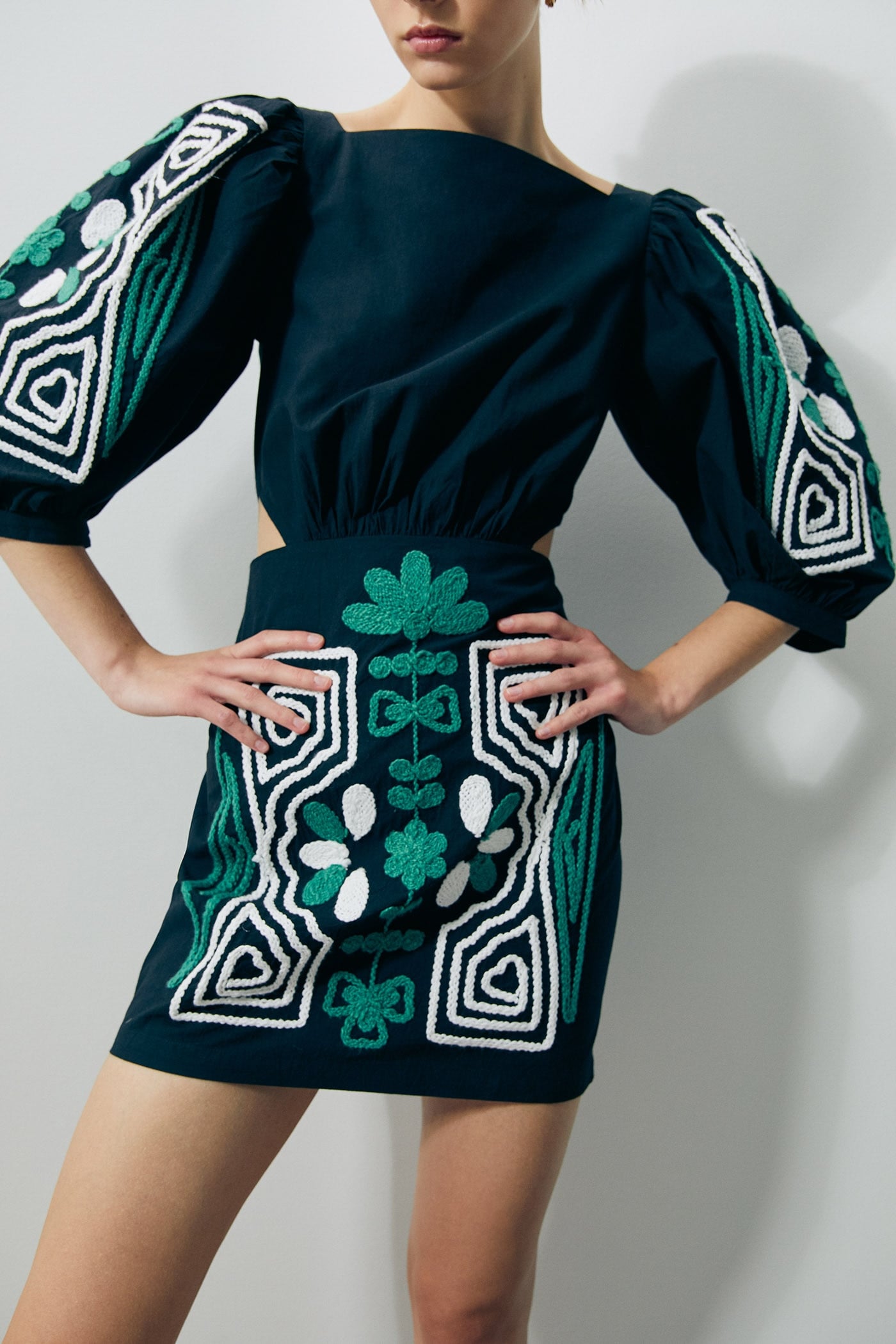 Sfera vuelve a poner a la venta el vestido de la infanta Sofia con una nueva versi&oacute;n