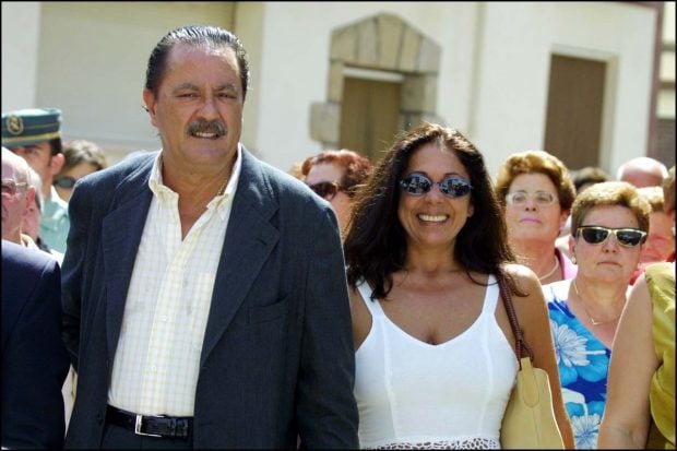 Juli&aacute;n Mu&ntilde;oz, Isabel Pantoja