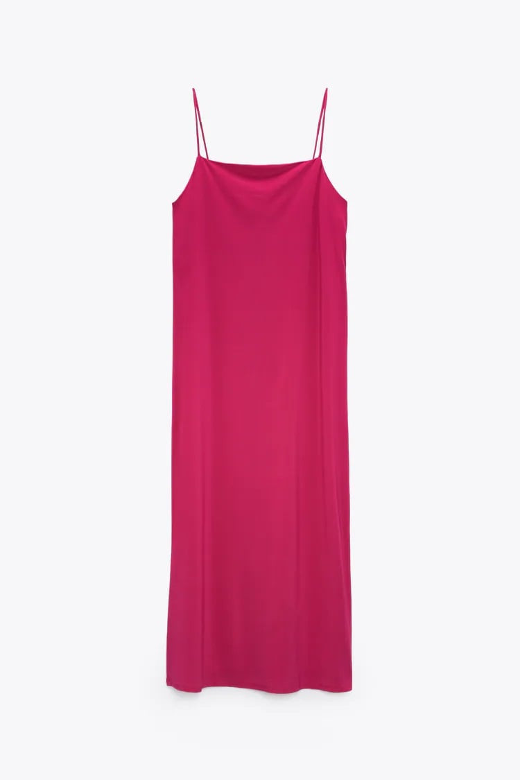 Los 5 vestidos rosa de Zara para seguir el ejemplo de la reina Letizia