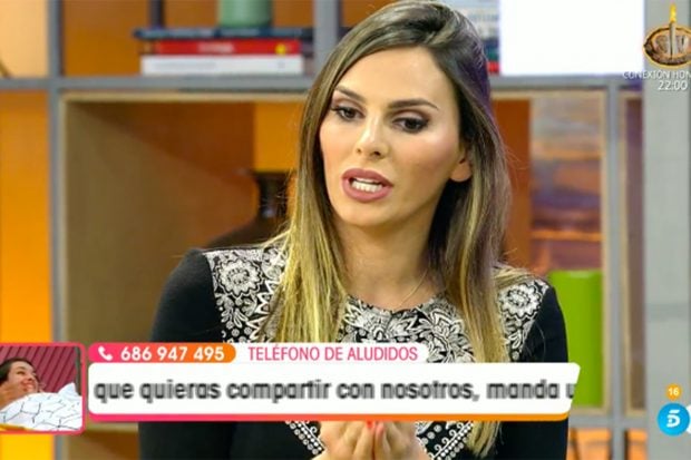 La tertuliana siempre se ha mantenido al margen entre el enfrentamiento de Kiko y su madre./Telecinco
