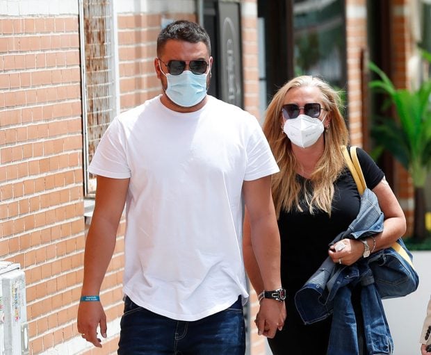 Bel&eacute;n Esteban ha acudido junto a su marido al trabajo tras conocer el fallecimiento de Mila Xim&eacute;nez / GTRES