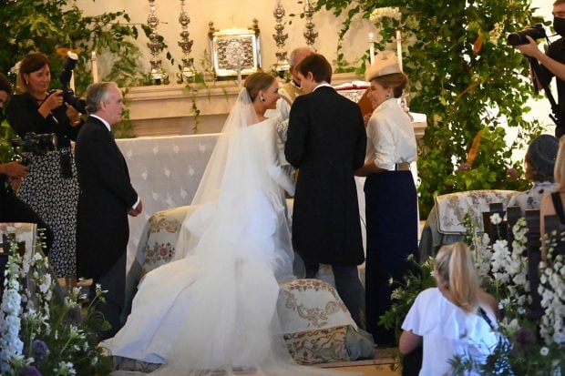 Pascual Sainz de Vicu&ntilde;a y Gabriela Delgado Romero ya son marido y mujer./Gtres