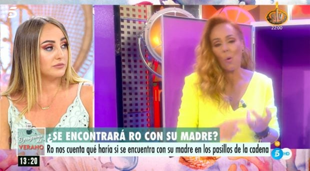 Roc&iacute;o Carrasco se ha convertido en defensora de la audiencia en 'S&aacute;lvame'./Telecinco