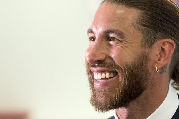 Sergio Ramos, muy sonriente durante su presentaci&oacute;n con el PSG / Web oficial del Paris Saint- Germain 