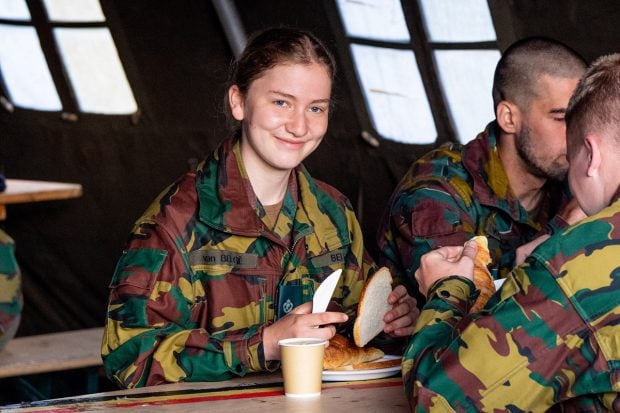 Elisabeth de B&eacute;lgica ha completado su primer a&ntilde;o en la escuela militar./Gtres