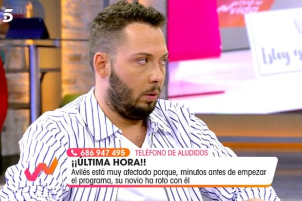Jos&eacute; Antonio Avil&eacute;s ha roto a llorar en directo en 'Viva la Vida'./Telecinco