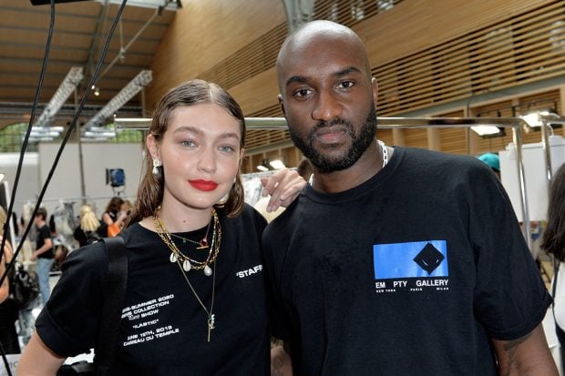 Gigi Hadid y Virgil Abloh -ejecutivo de la marca Off-White- en una imagen de archivo./Gtres