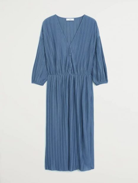 El vestido de Leonor y otros 5 vestidos en oferta en Mango Outlet por 8 euros