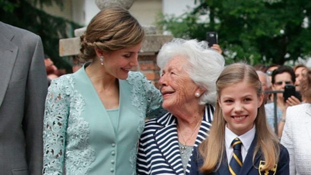 reina Letizia, Menchu &Aacute;lvarez del Valle