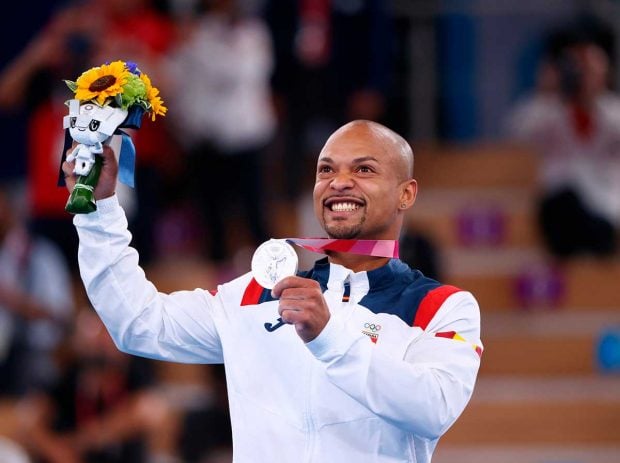 Ray Zapata, con su medalla / Gtres