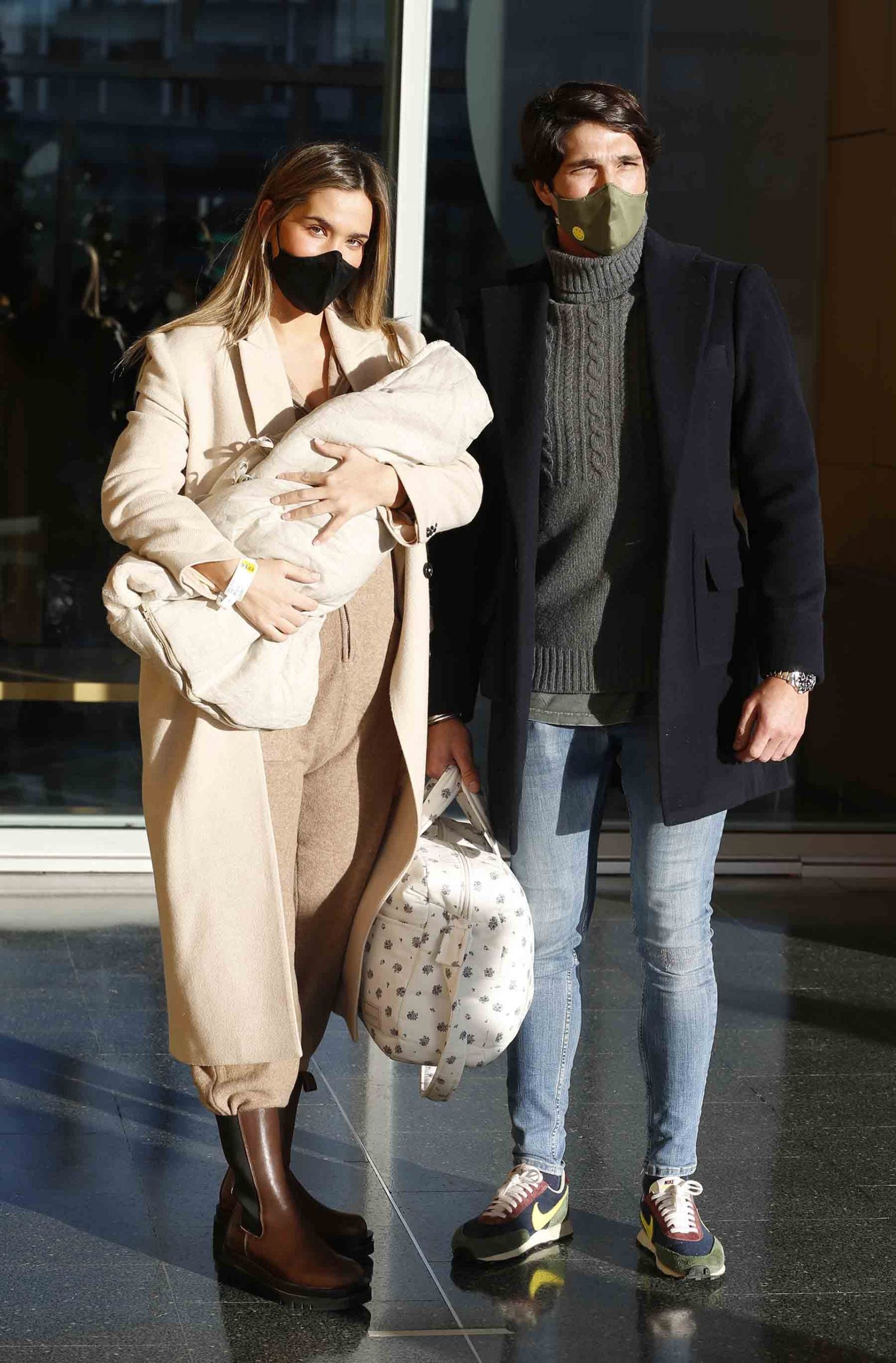 Mar&iacute;a Pombo y Pablo Castellano han sido padres hace solo unos meses / GTRES