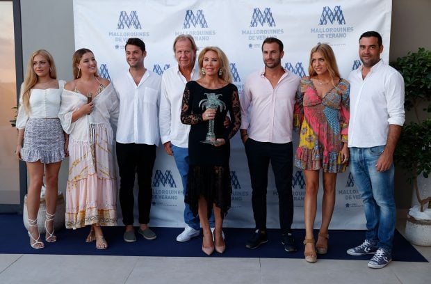 Norma Duval, Matthias Kh&uuml;n, Marco y Christian Ostarcevic, Paula y Andrea Paredes