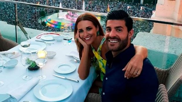 Paula Echevarr&iacute;a y Miguel Torres