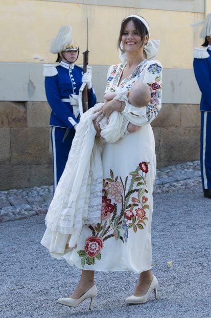 Sof&iacute;a de Suecia, radiante en el bautizo de su hijo./Gtres