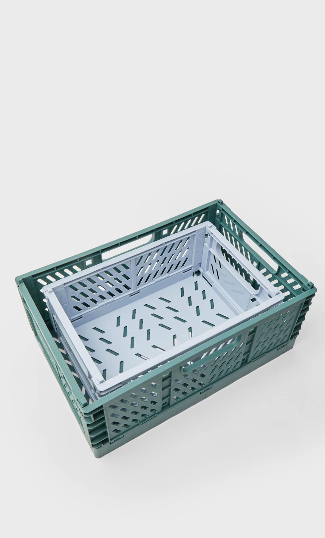 Stradivarius vende estas cajas para organizar tu casa m&aacute;s baratas y bonitas que en Ikea