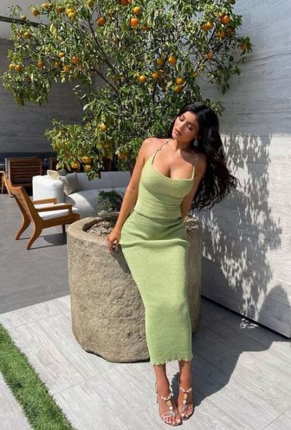 Shein tiene el vestido que Kylie Jenner muestra en redes y causa m&aacute;s sensaci&oacute;n