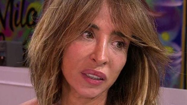 Mar&iacute;a Pati&ntilde;o toca fondo en 'S&aacute;lvame' al ver el resultado de su test de inteligencia./Telecinco