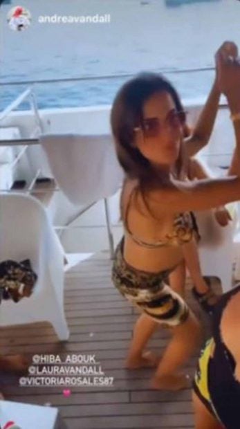 Hiba Abouk durante la grabaci&oacute;n de 'Yate', tema de C.Tangana./Instagram @hiba_abouk_