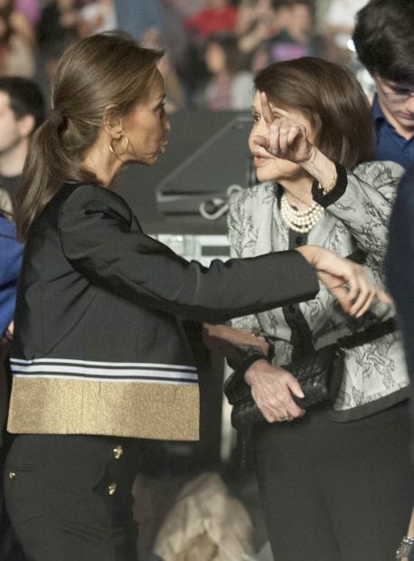 ISABEL PREYSLER CON SU MADRE BEATRIZ ARRASTIA DURANTE LA PRESENTACION DE LA GIRA " EUPHORIA " EN MADRID / Gtres