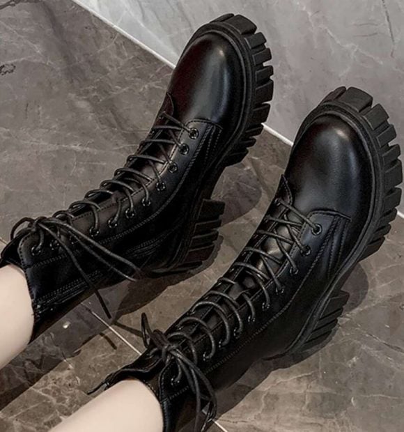 Shein tiene el clon de las botas de Prada que Cristina Pedroche llev&oacute; con &eacute;xito