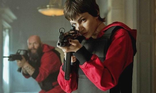 Copia los looks que ha llevado &Uacute;rsula Corber&oacute; en La Casa de Papel 