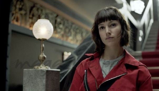 Copia los looks que ha llevado &Uacute;rsula Corber&oacute; en La Casa de Papel 