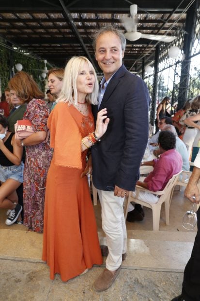 Eugenia Mart&iacute;nez de Irujo junto a Narc&iacute;s Rebollo disfrutando del festejo de la Goyesca 2021./Gtres