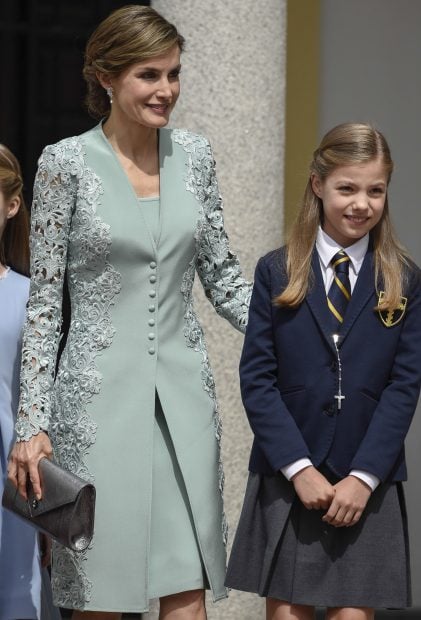 Aliexpress recupera el vestido que luci&oacute; la reina Letizia en la comuni&oacute;n de do&ntilde;a Sof&iacute;a