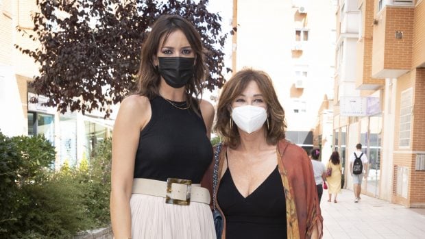 Patricia Pardo junto a Ana Rosa Quintana./Gtres