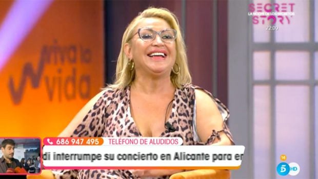 Raquel Mosquera ficha por 'Viva la Vida' semanas antes de que se estrene la segunda parte de la docu-serie de Roc&iacute;o Carrasco./Telecinco